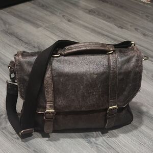 Vintage Distressed Leather Messenger Business Briefcase Bag